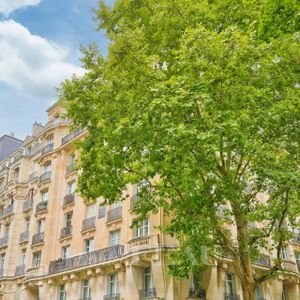 Location appartement, Paris 7ème (75007), 5 pièces, 118.1 m², ref 86487642 - Photo 2