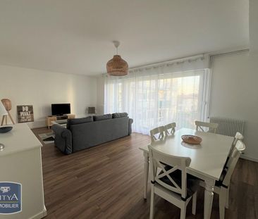 Location Appartement 3 pièces 72m² LA ROCHELLE 17000 - Photo 3