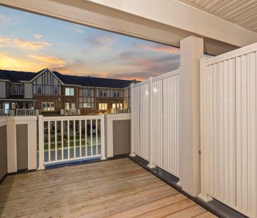 For Lease - 122 Christopher Road, Oakville, Ontario - Photo 4