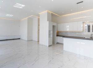 Διαμέρισμα για ενοικίαση - Ιστορικό Κέντρο, - Φωτογραφία 1