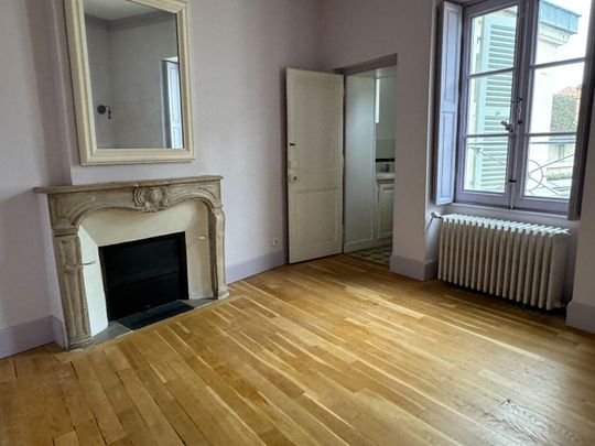 Location appartement 3 pièces, 75.00m², Romorantin-Lanthenay - Photo 1