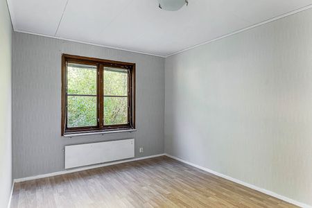 Bjurtorpsvägen, Flen - Photo 3