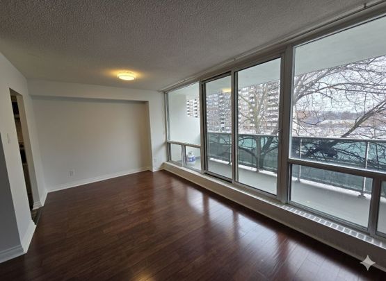 For Lease - 30 Sunrise Avenue Unit# 314, Toronto, Ontario - Photo 1