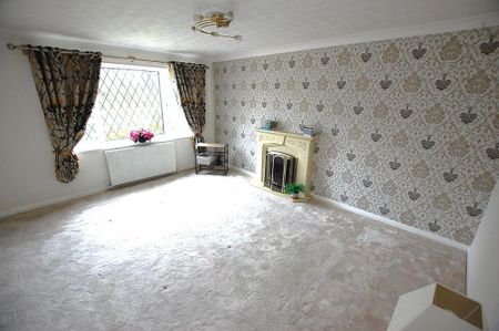 3 bedroom bungalow to rent - Photo 2