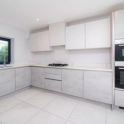 Freemans Yard, Belmont Road, Whitstable, CT5 1FY, Kent - Photo 2