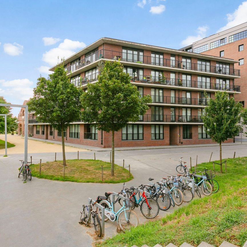 Gemeubeld hoekappartement met terrassen te huur voor 1 jaar – inclusief parking en fietsenstalling - Foto 1