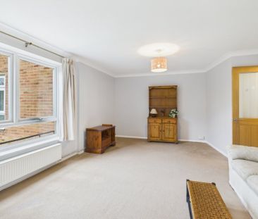 Chiltern Court, Windsor, Berks,SL4 - Photo 1