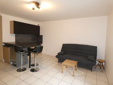 Location Appartement 1 pièce 31m² BEAUNE 21200 - Photo 3