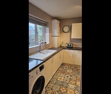 2 Bed Detached House, Didcot Road, SO15 - Photo 3