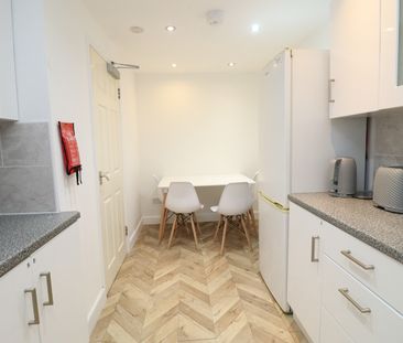 Room in a Shared Flat, John Barnes Walk, E15 - Photo 4
