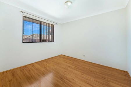 View Wednesday at 4:30pm - 4:50pm - Photo 4