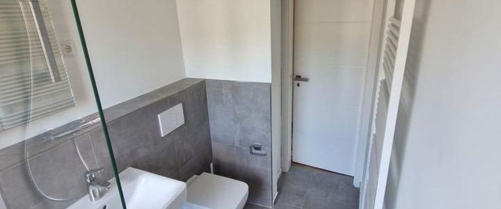 Ihr neues Zuhause in Lüneburg – frisch sanierte 3-Zimmer-Wohnung mit Balkon - Photo 1