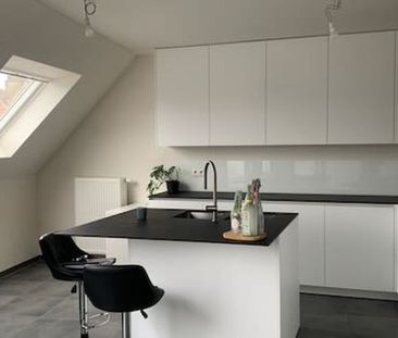 Dakappartement te huur in Staden voor € 745 met 2 slaapkamers - Photo 1