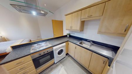 1 bedroom ground floor flat to rent - Photo 4