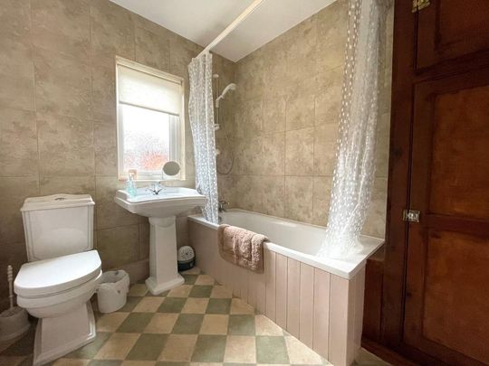 3 bedroom terraced house to rent - Photo 1