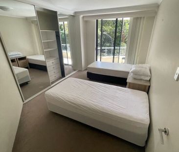 Pyrmont - Photo 1