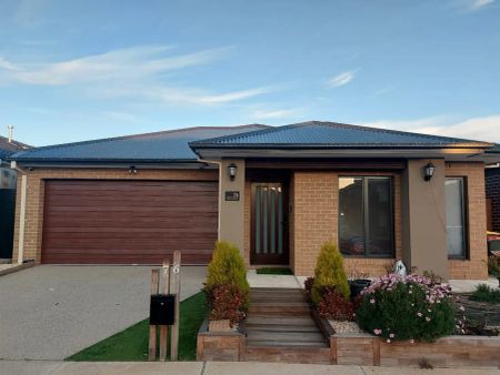“Comfortable, Low-Maintenance Living in the Heart of Wyndham Vale!” - Photo 3