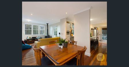 Stunning five bedroom home in the heart of Holland Park - Photo 4