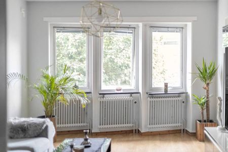 Riddaregatan, Trollhättan - Photo 2