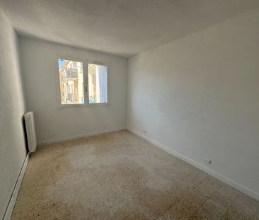 Apartment - Photo 2