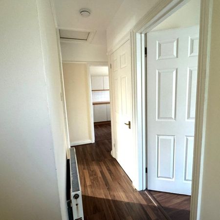 Rayners Gardens, SOUTHAMPTON - Photo 4