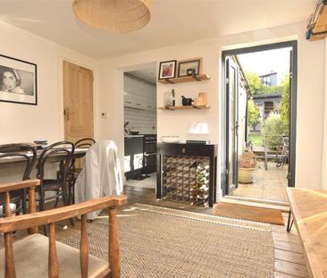 West Road, Reigate, Surrey, RH2 - Photo 2