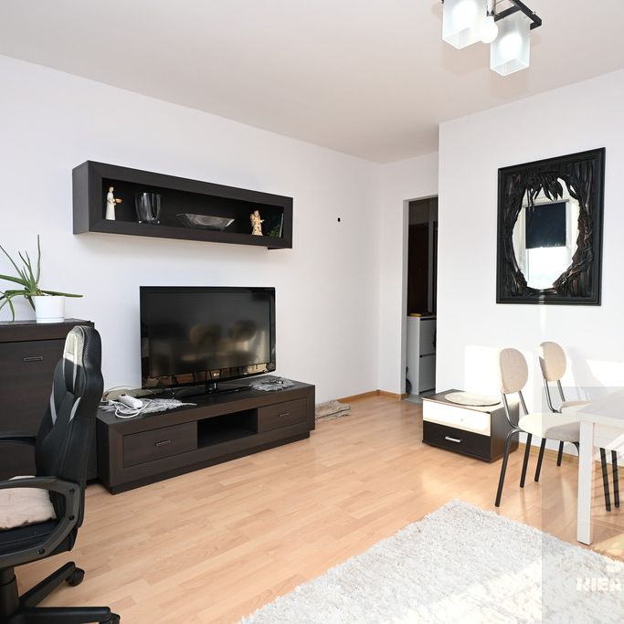 Kawalerka w centrum przy Galaxy, wynajem !!! - Photo 1