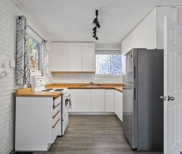 For Lease - 1805 RIVER Road, Wasaga Beach, Ontario - Photo 3