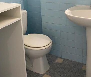 Location Appartement 1 pièce 32m² NICE 06100 - Photo 4