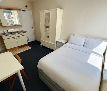 7 bedroom house share to rent - Photo 2