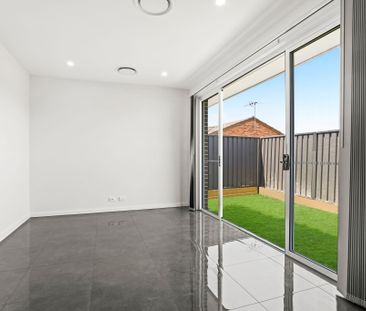 8A Thunderbolt Drive, Raby NSW 2566 - House For Rent | Domain - Photo 1