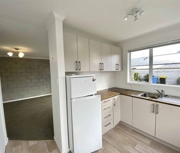 CATCH ME QUICK ON CLIFTON - Photo 5