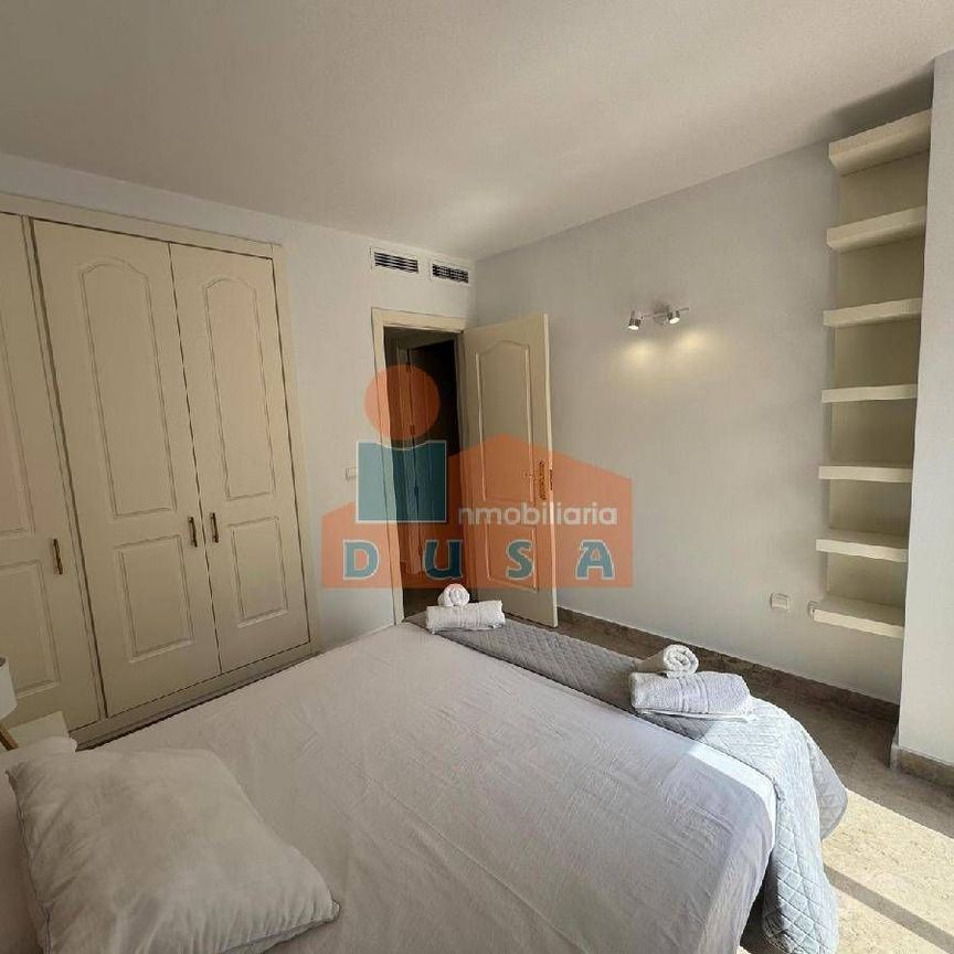 Casa o chalet de alquiler en La Dama de Noche - La Alzambra - Photo 1