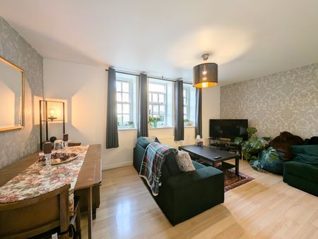 2 bedroom apartment to rent - Photo 5