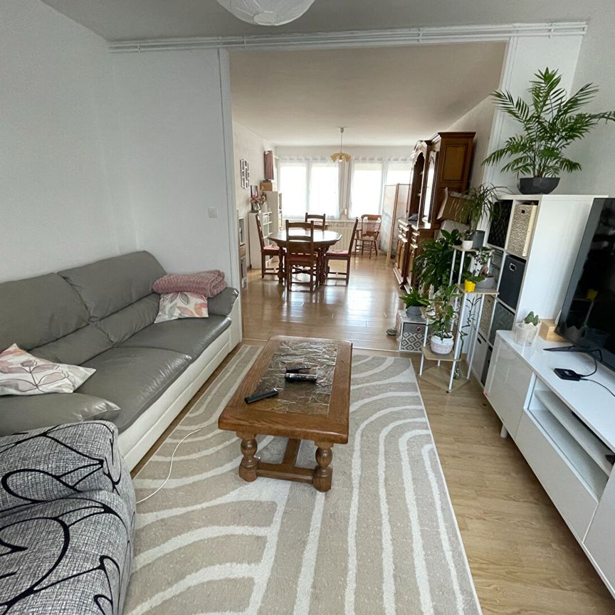 Location Appartement 3 pièces 68m² - Photo 1