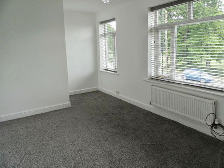 2 bedroom semi-detached house to rent - Photo 5