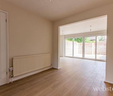 3 bedroom terraced house to rent - Photo 1