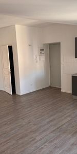 Location Appartement 2 pièces 48m² ST AMBROIX 30500 - Photo 3