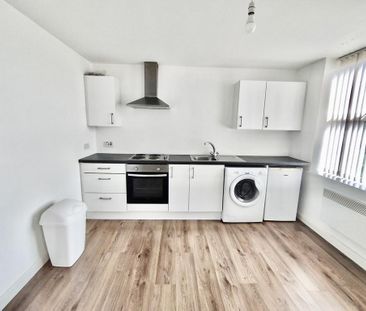 2 bedroom apartment to rent - Photo 2