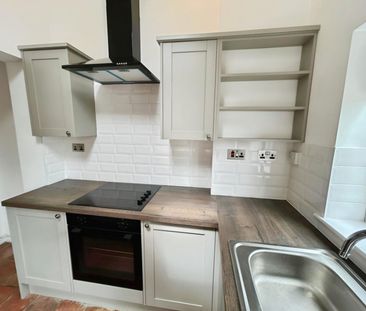 2 bedroom House To Let - Photo 5