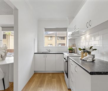 Beautifully Presented 1 Bedroom Apartment - Photo 5