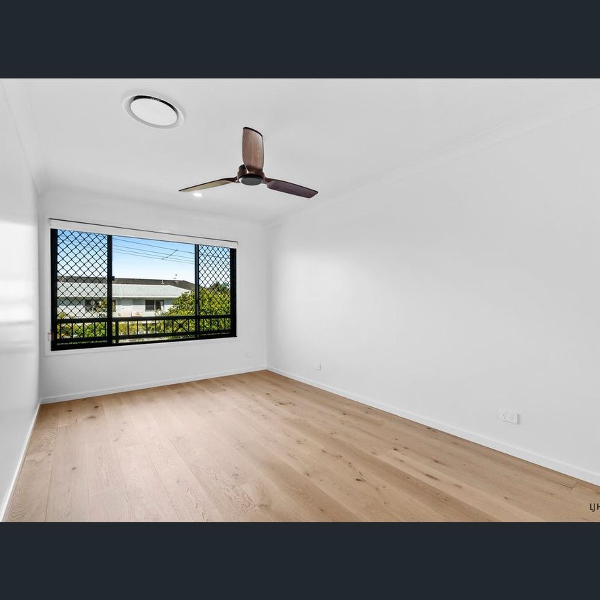 1/1292 Gold Coast Highway, Palm Beach, Qld 4221 - Photo 1