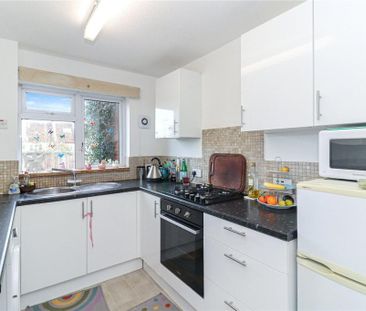 1 bedroom maisonette to rent - Photo 4