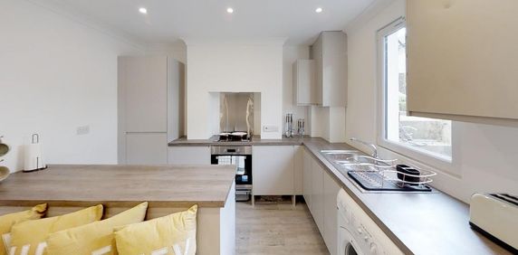4 bedroom house share to rent - Photo 2