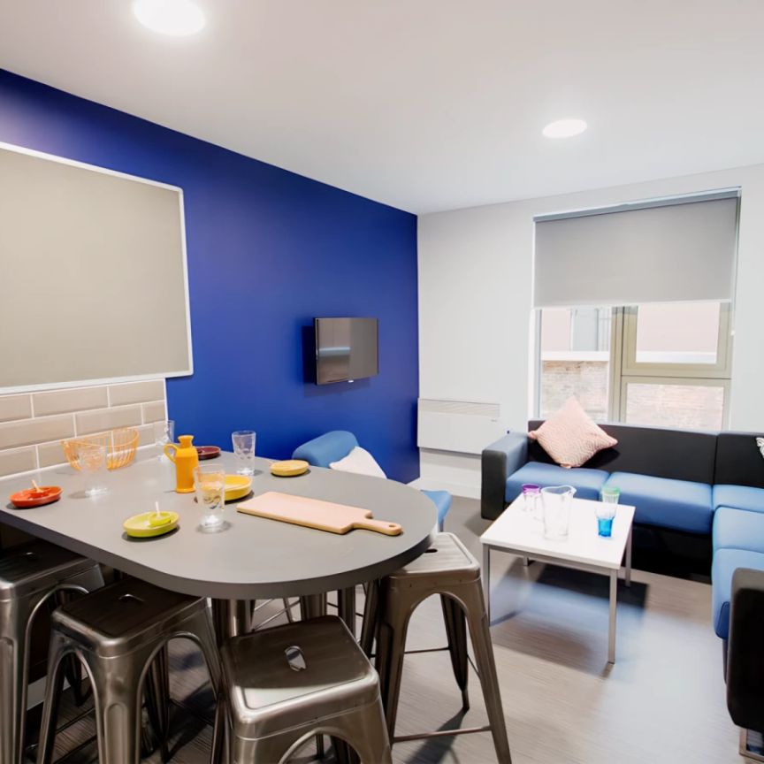 Silver Plus Ensuite - Photo 1