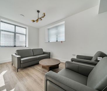 3 bedroom apartment to rent - Photo 1