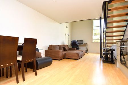 101/61 Mackenzie Street - Photo 2