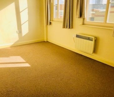 Bedford Place, Southampton - Photo 1