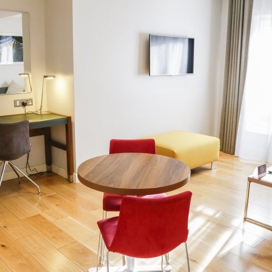 1-bedroom apartment for rent in Donnybrook, Dublin - Photo 1