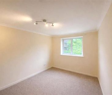 Barn Close, Bracknell, Berkshire, RG12 - Photo 2
